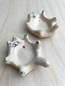 Handmade ceramic cat ring dish